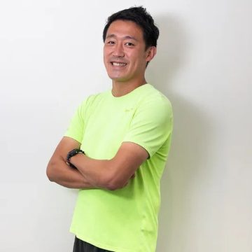 三角康晴さん